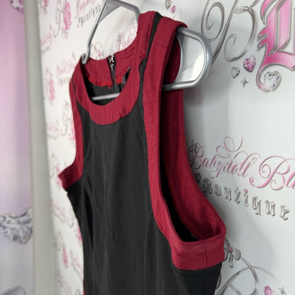 Le chateau dress mini vintage style Elegant Black and Red Sleeveless Dress - Picture 6 of 14